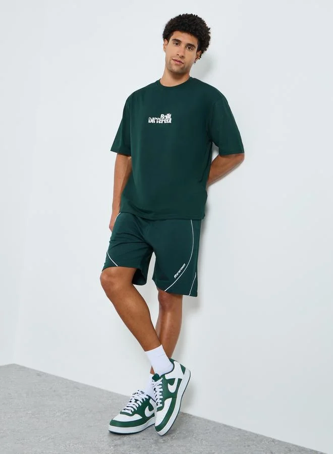 ستايلي شورت تيري بتفاصيل تحديد